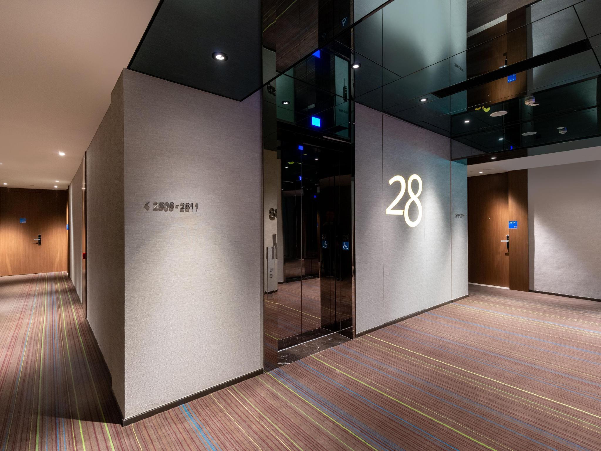 Holiday Inn Express Hong Kong Kowloon Cbd2 By Ihg Exterior photo
