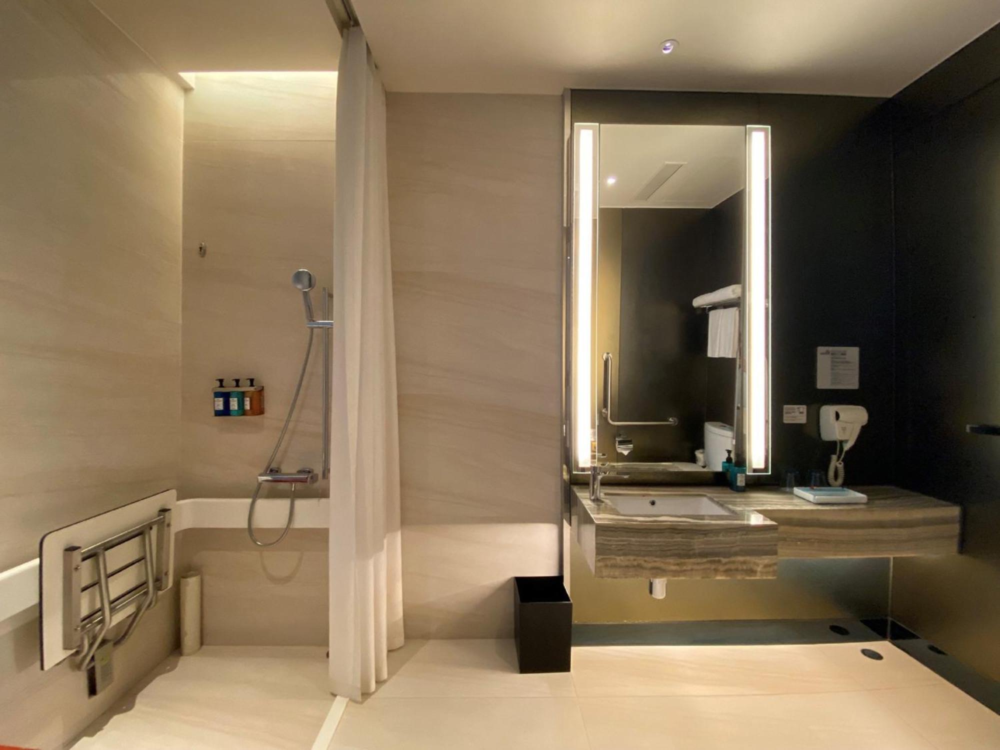 Holiday Inn Express Hong Kong Kowloon Cbd2 By Ihg Exterior photo